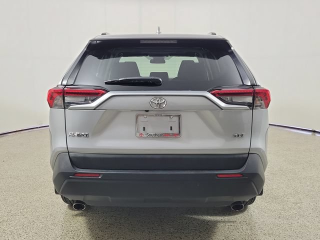 Used 2025 Toyota RAV4 XLE w/ Convenience Package FWD image 6