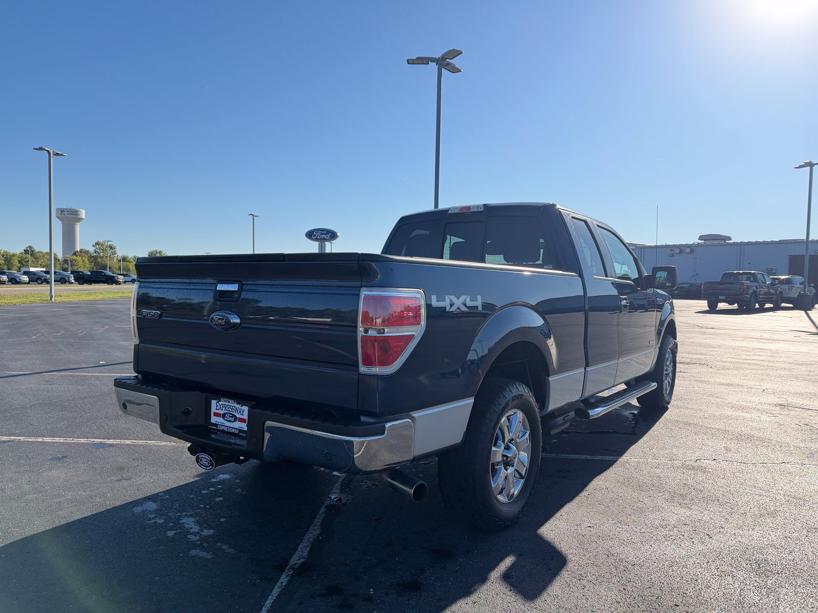 Used 2014 Ford F150 XLT w/ Equipment Group 302A Luxury AWD/4WD image 6