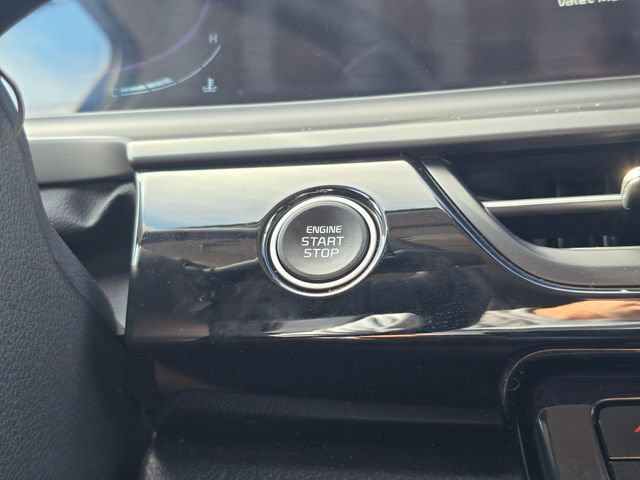 Certified 2025 Kia Seltos S AWD/4WD image 32