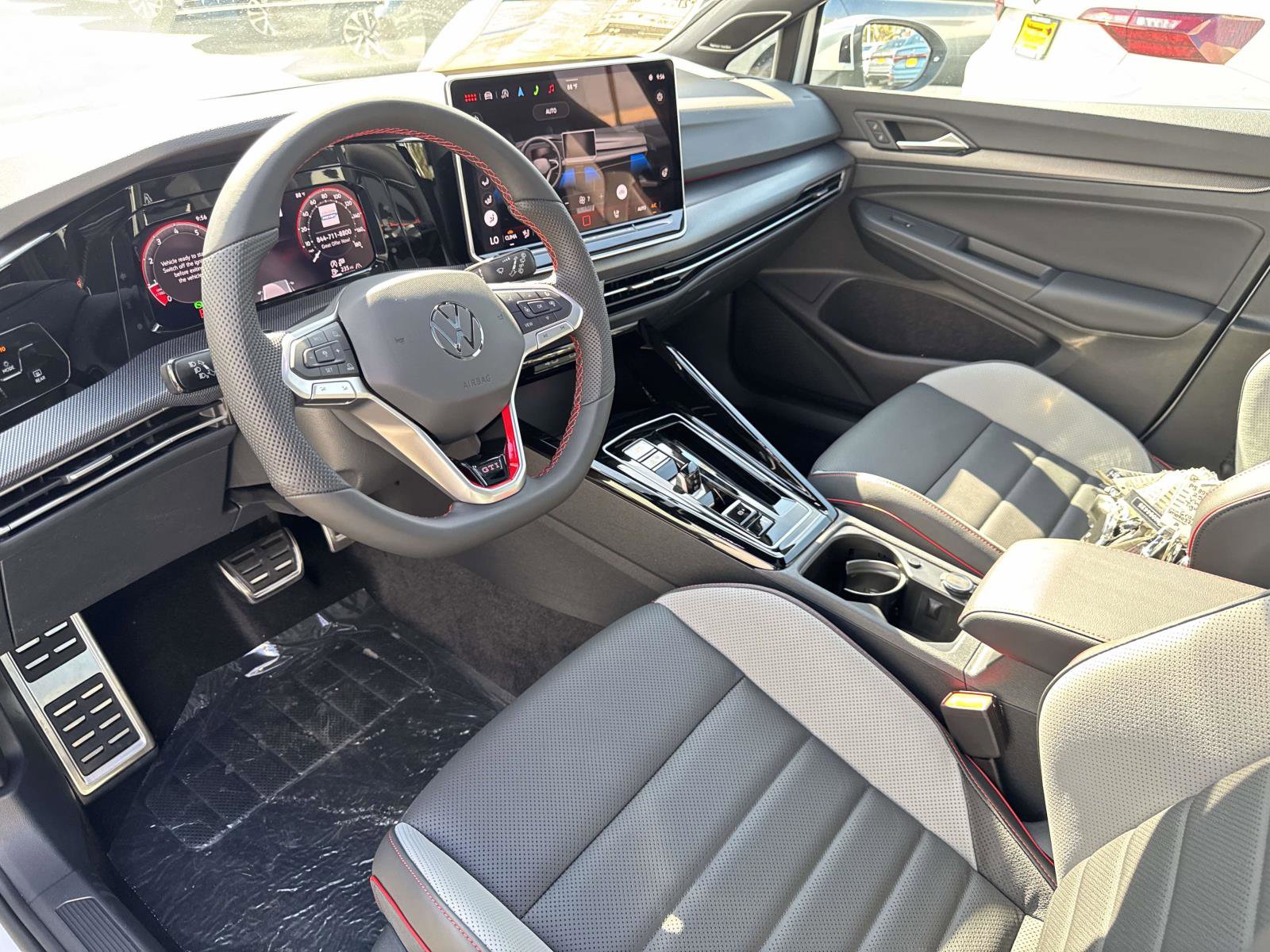 New 2025 Volkswagen GTI SE image 22