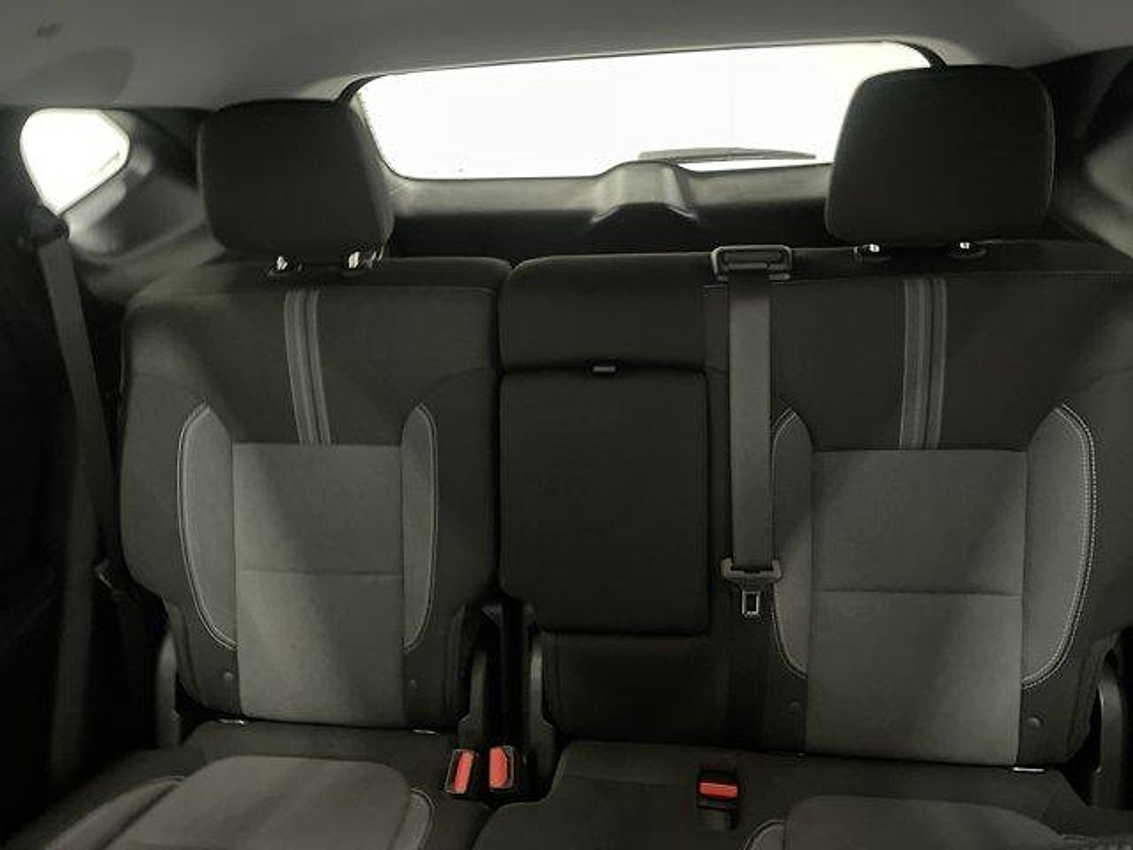 Used 2025 Chevrolet Equinox LT w/ Convenience Package II FWD image 9