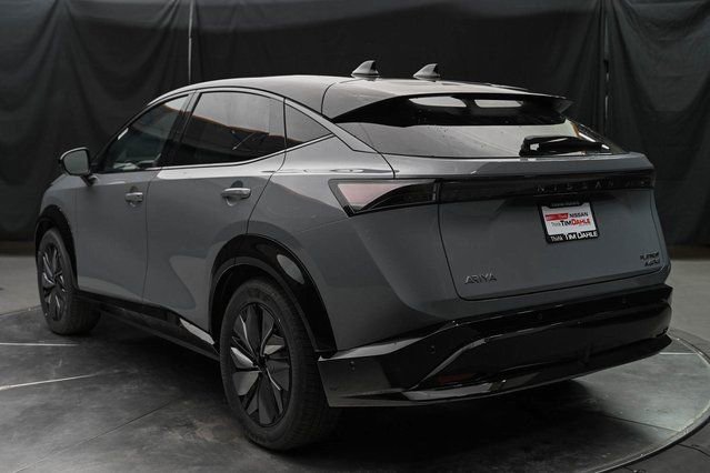 New 2025 Nissan Ariya Platinum image 10
