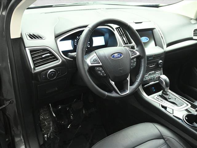 Used 2016 Ford Edge SEL w/ Equipment Group 201A AWD/4WD image 8