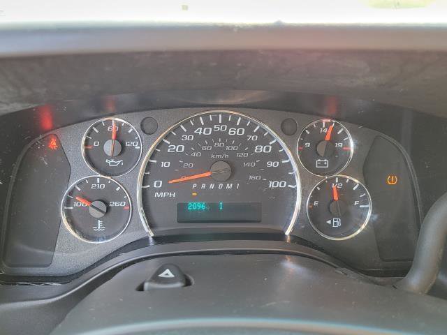 Used 2023 Chevrolet Express 2500 RWD 2500 135 w/ Driver Convenience Package image 14