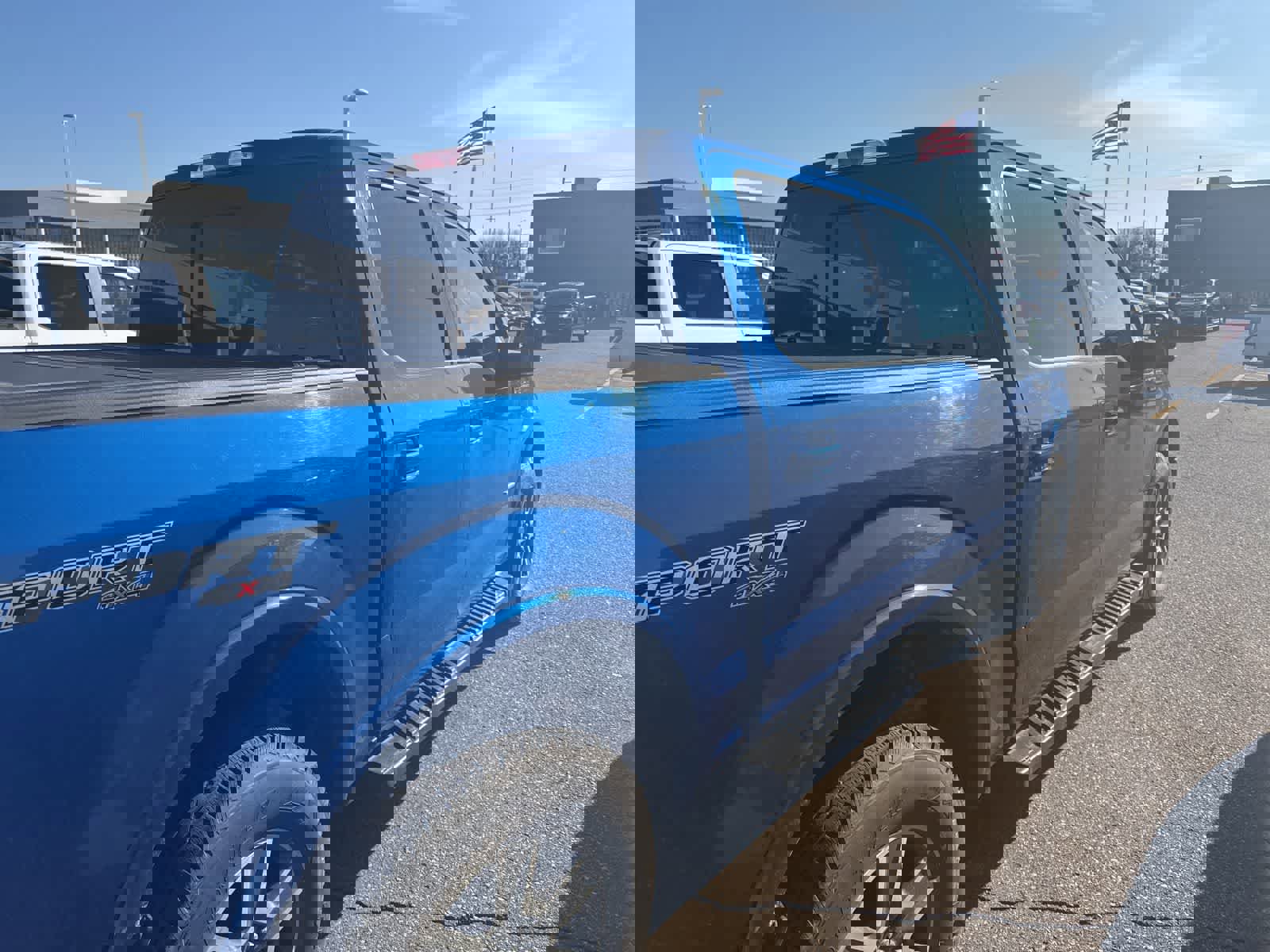 Used 2017 Ford F150 XLT w/ Equipment Group 302A Luxury image 8