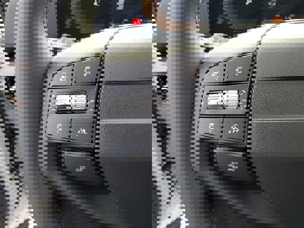 New 2026 Kia Sportage EX image 12