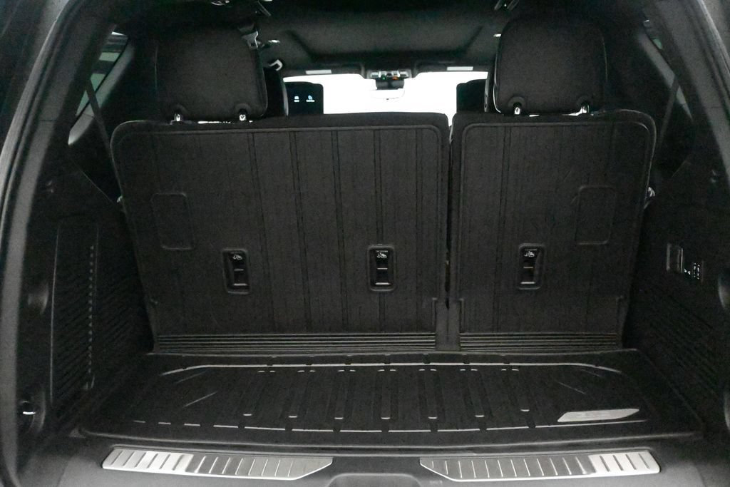 New 2026 GMC Yukon AT4 Ultimate w/ LPO, Floor Liner Package AWD/4WD image 25
