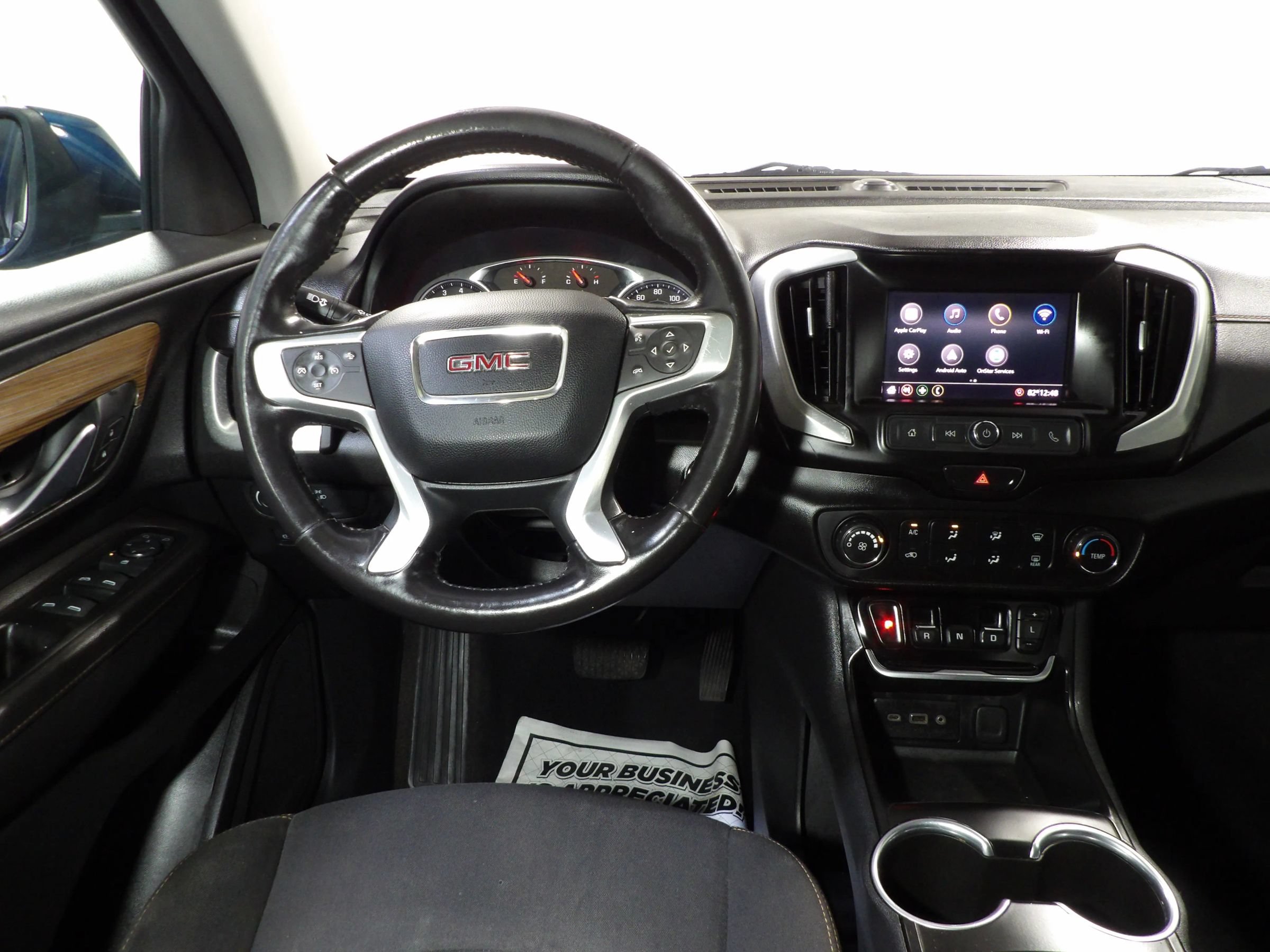 Used 2020 GMC Terrain SLE FWD image 11