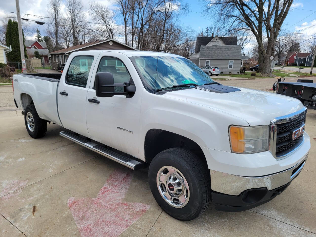 Used 2013 GMC Sierra 2500 W/T w/ Snow Plow Prep Package AWD/4WD image 3