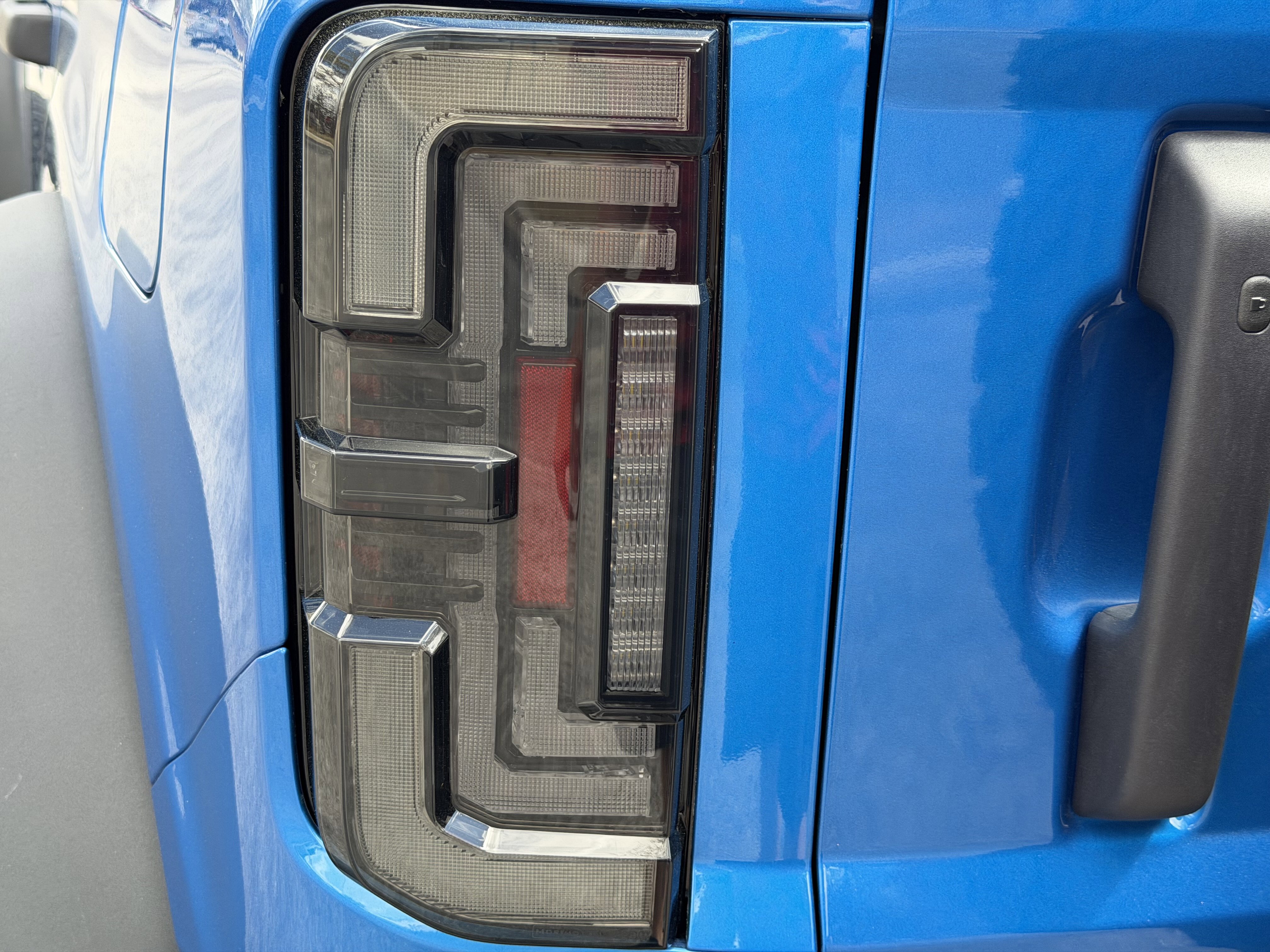 Used 2024 Ford Bronco Big Bend image 5