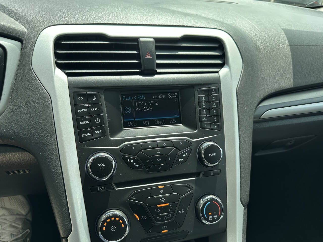Used 2014 Ford Fusion S FWD image 14