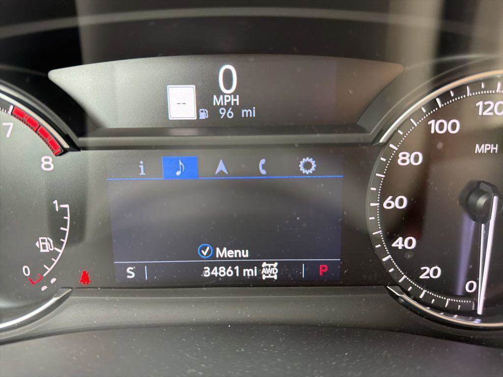 Certified 2023 Cadillac XT5 Premium Luxury image 9