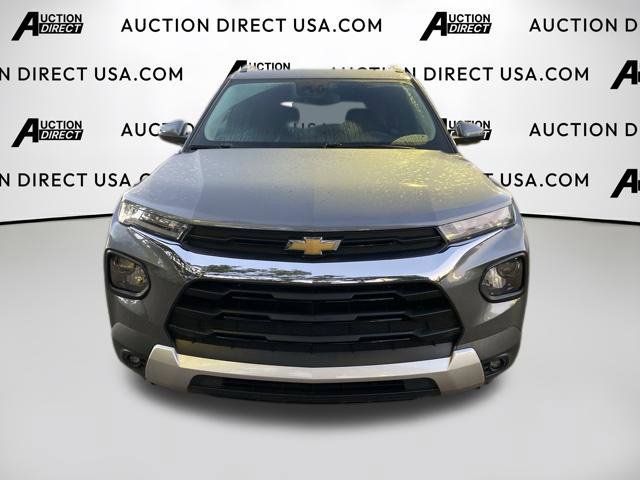 Used 2022 Chevrolet TrailBlazer LT w/ Convenience Package FWD image 2