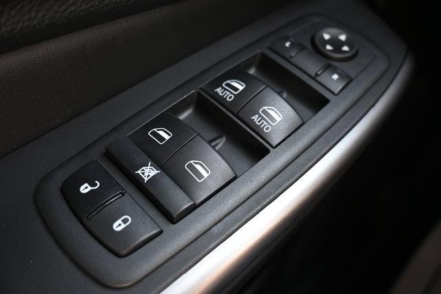 Used 2020 Jeep Cherokee Latitude Lux w/ Quick Order Package 26H Lux AWD/4WD image 40
