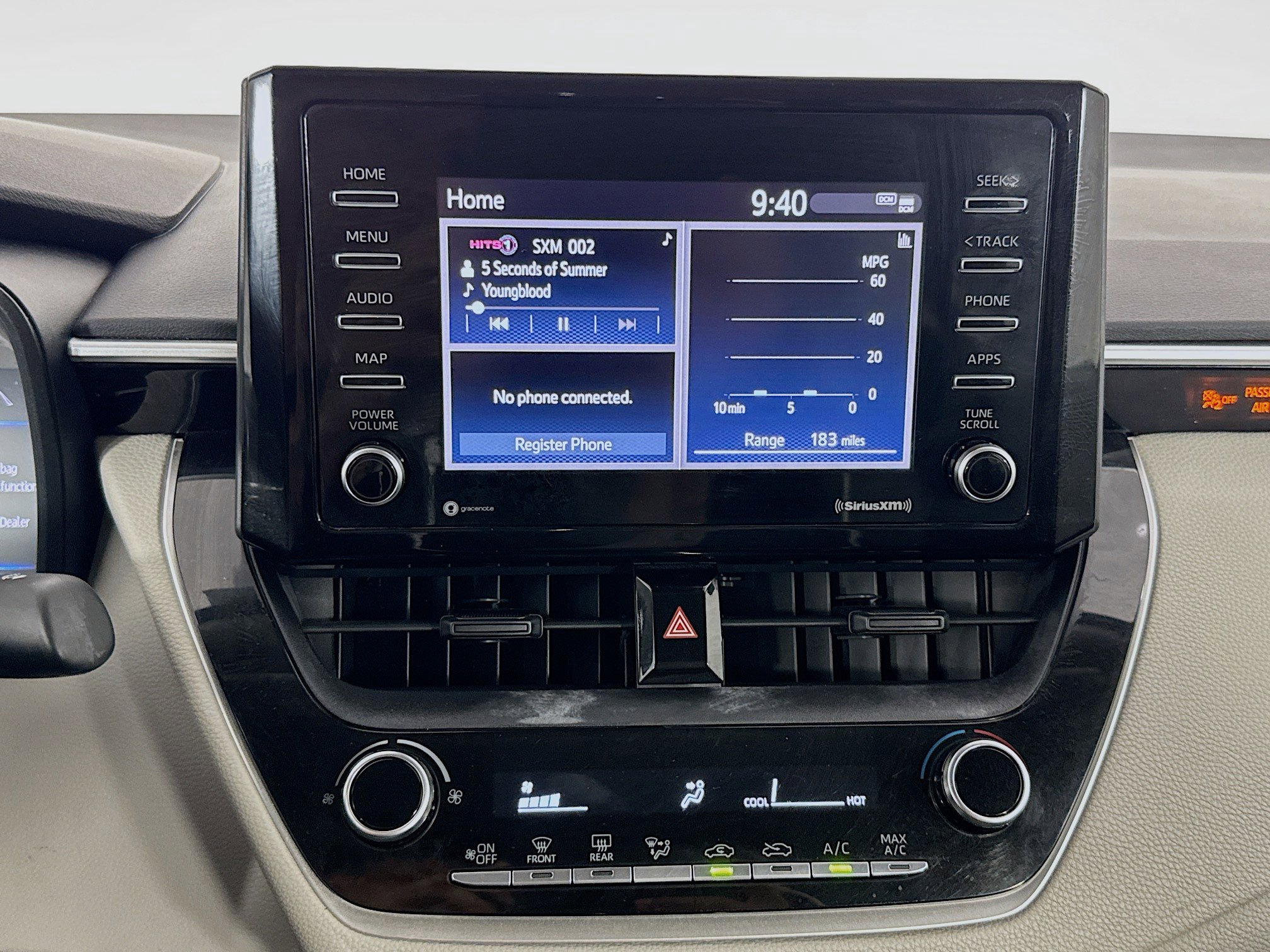 Used 2021 Toyota Corolla L FWD image 17