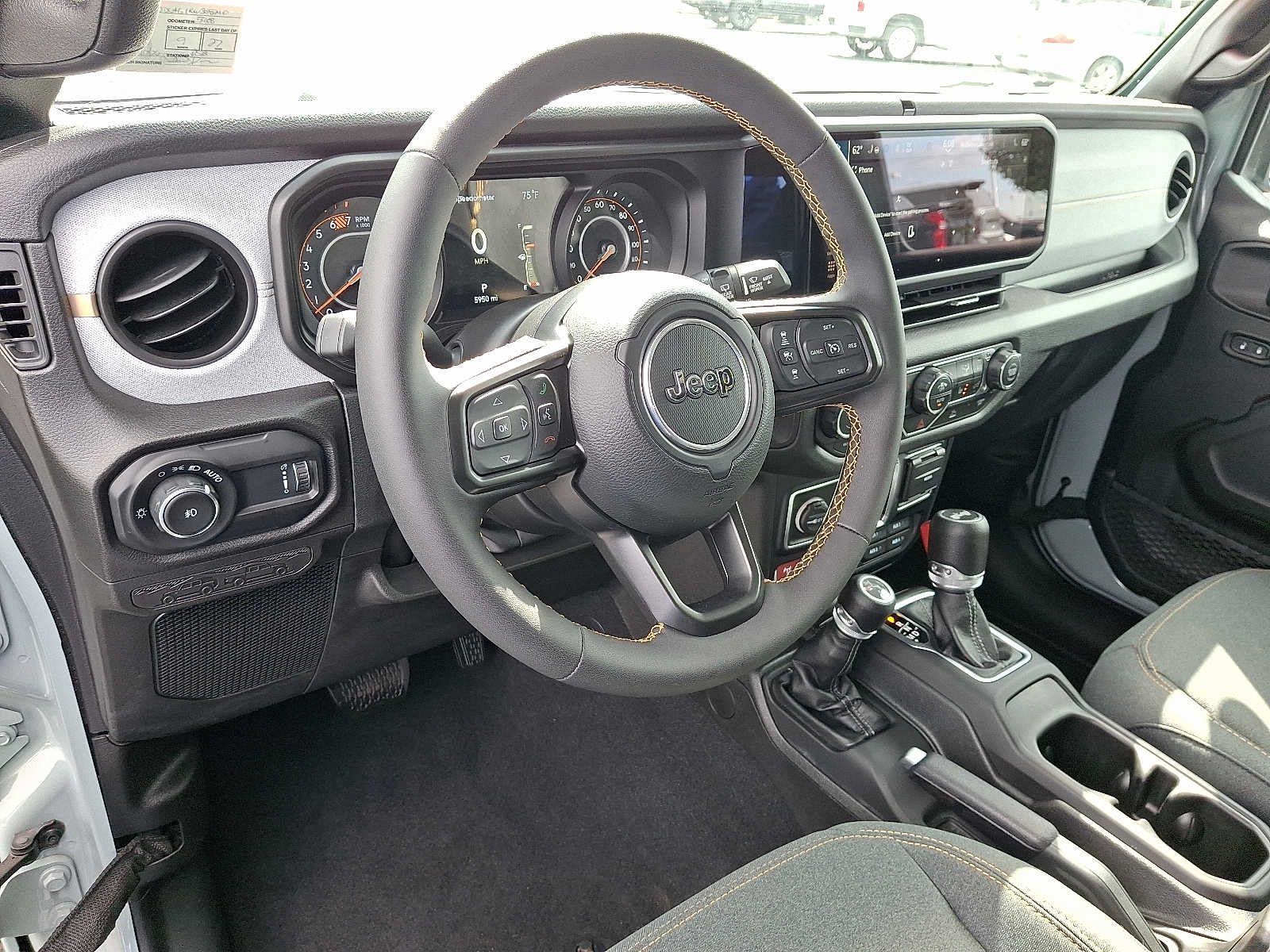 Used 2024 Jeep Wrangler Sport AWD/4WD image 11