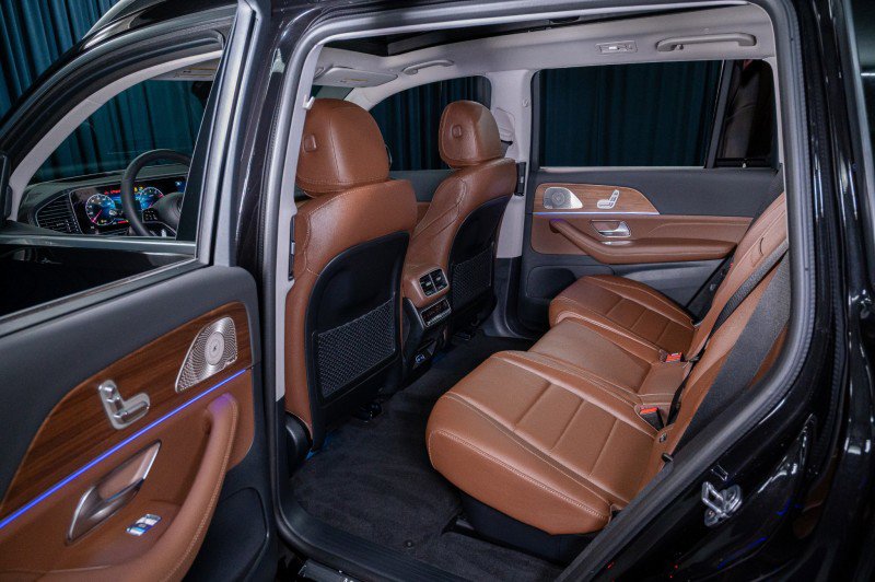 New 2026 Mercedes-Benz GLS 450 4MATIC image 30