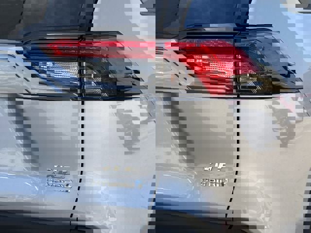 Used 2023 Toyota RAV4 XLE image 6