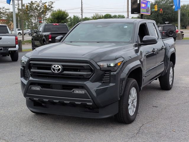 Used 2024 Toyota Tacoma SR5 AWD/4WD image 7