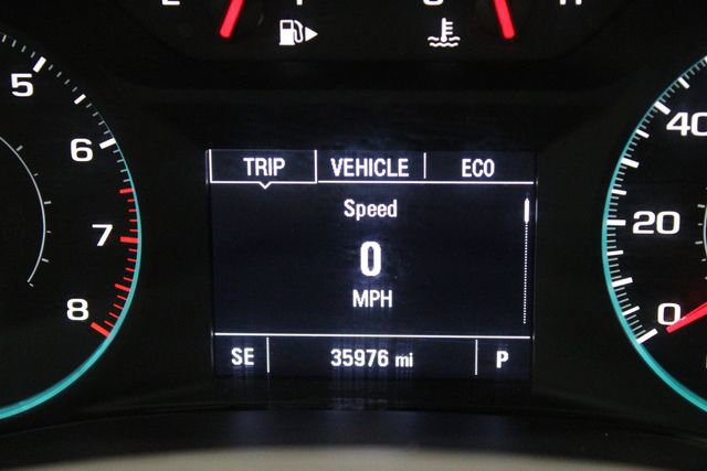 Used 2022 Chevrolet Malibu LT image 39