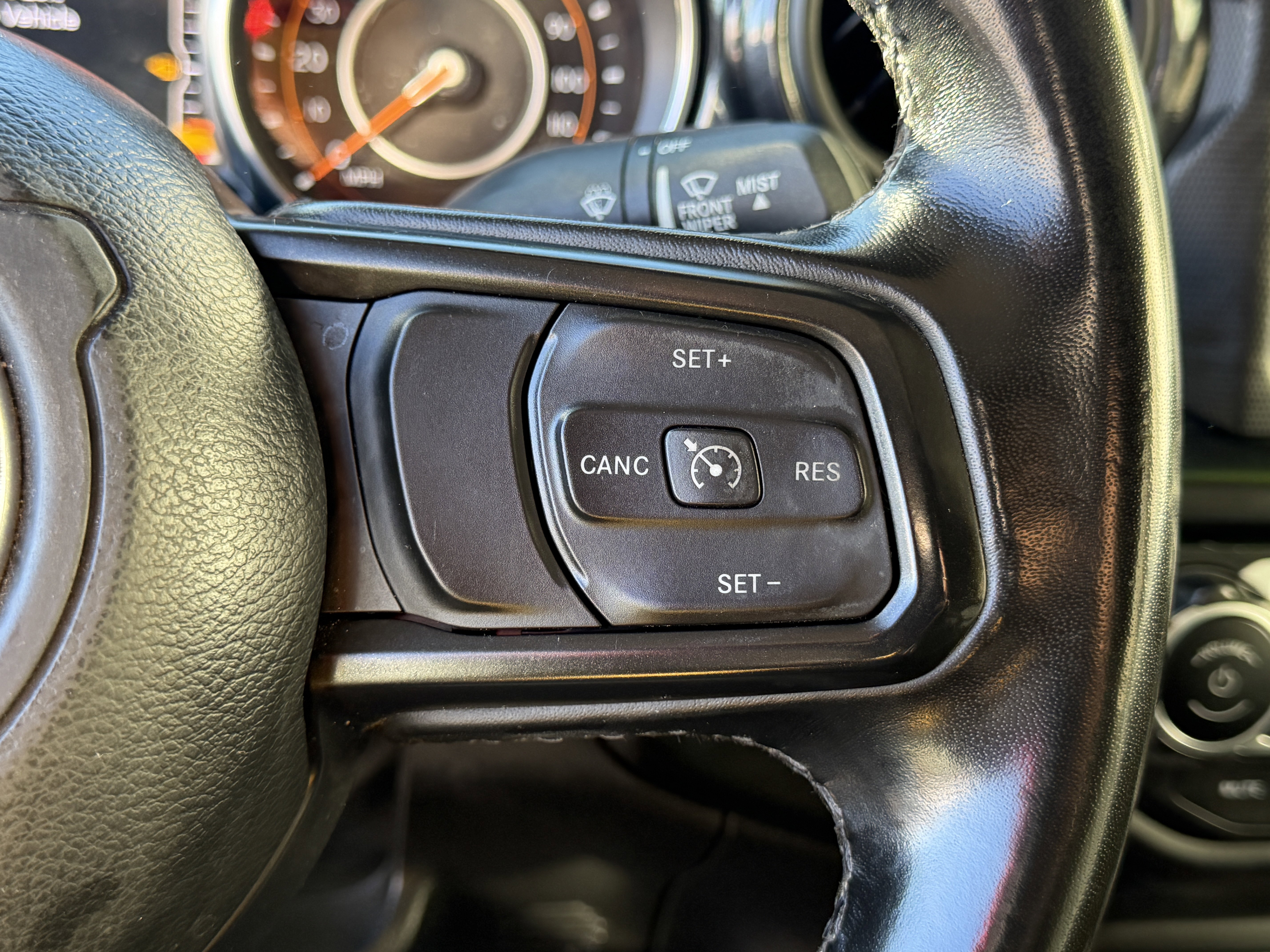 Certified 2022 Jeep Gladiator Sport image 22