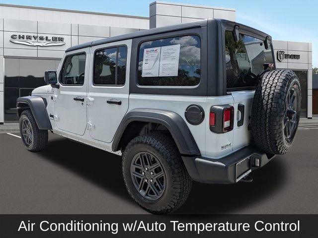 Used 2024 Jeep Wrangler Unlimited Sport AWD/4WD image 8