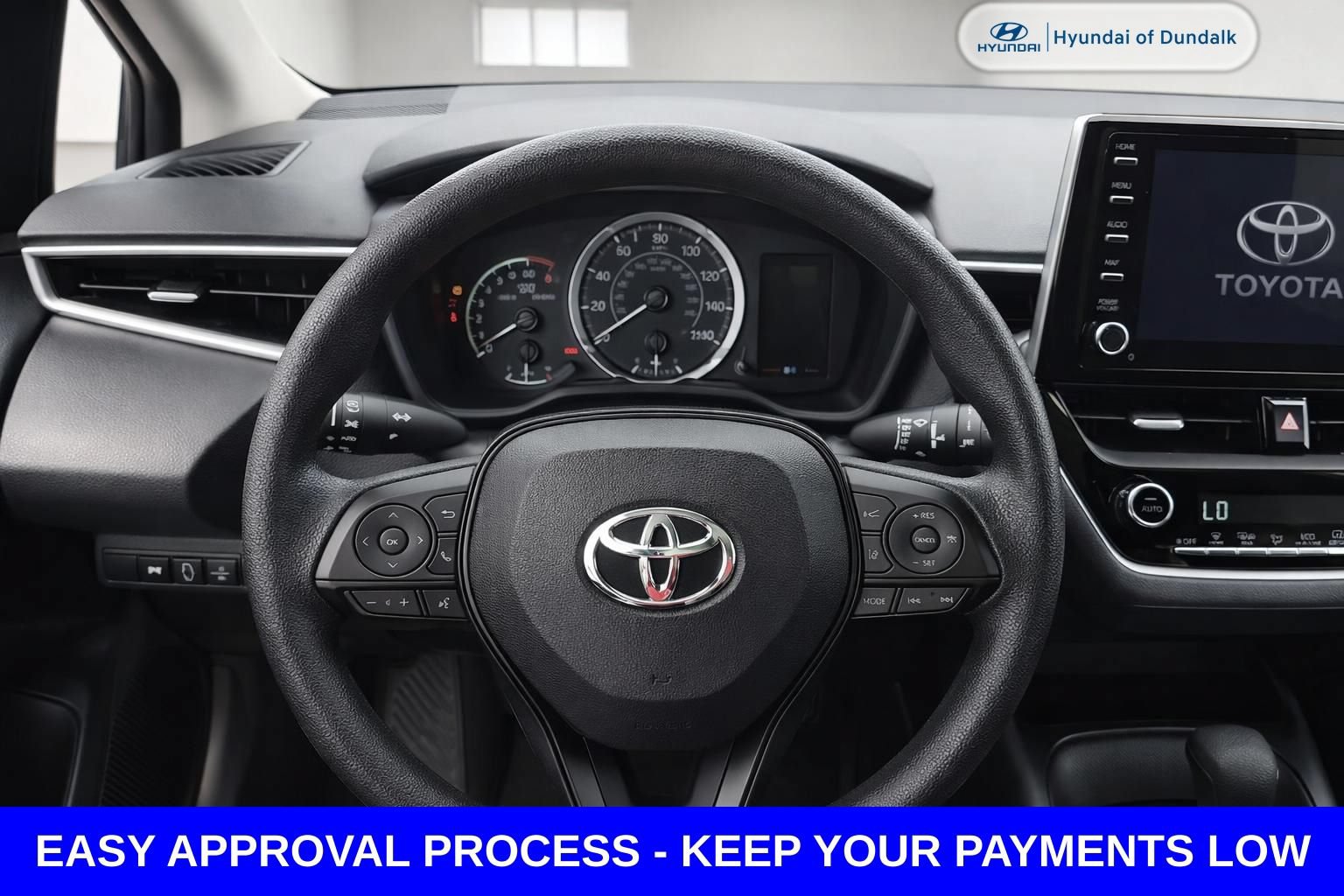 Used 2021 Toyota Corolla LE FWD image 11