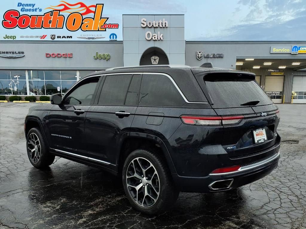 Certified 2022 Jeep Grand Cherokee Summit AWD/4WD image 4