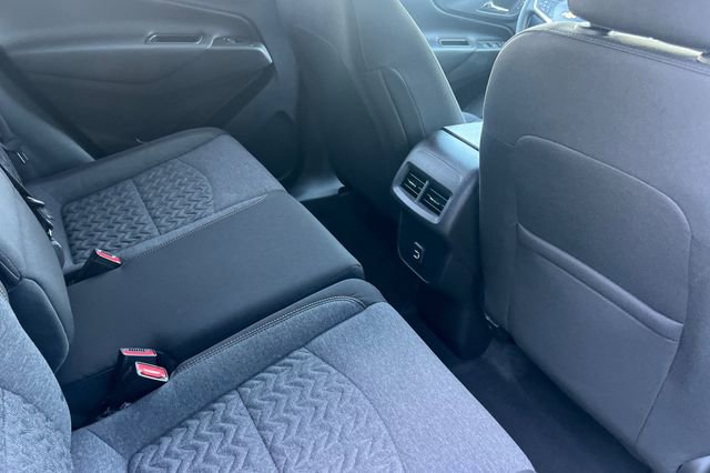 Used 2023 Chevrolet Equinox LT FWD image 19