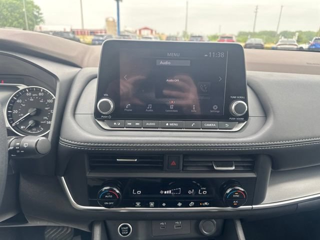 Used 2023 Nissan Rogue SV AWD/4WD image 30