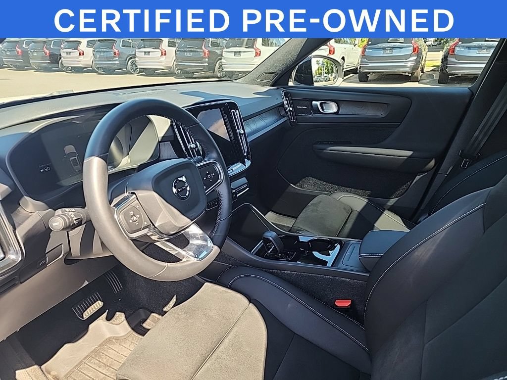 Used 2024 Volvo XC40 Recharge Ultimate w/ Protection Package Premier AWD/4WD image 12