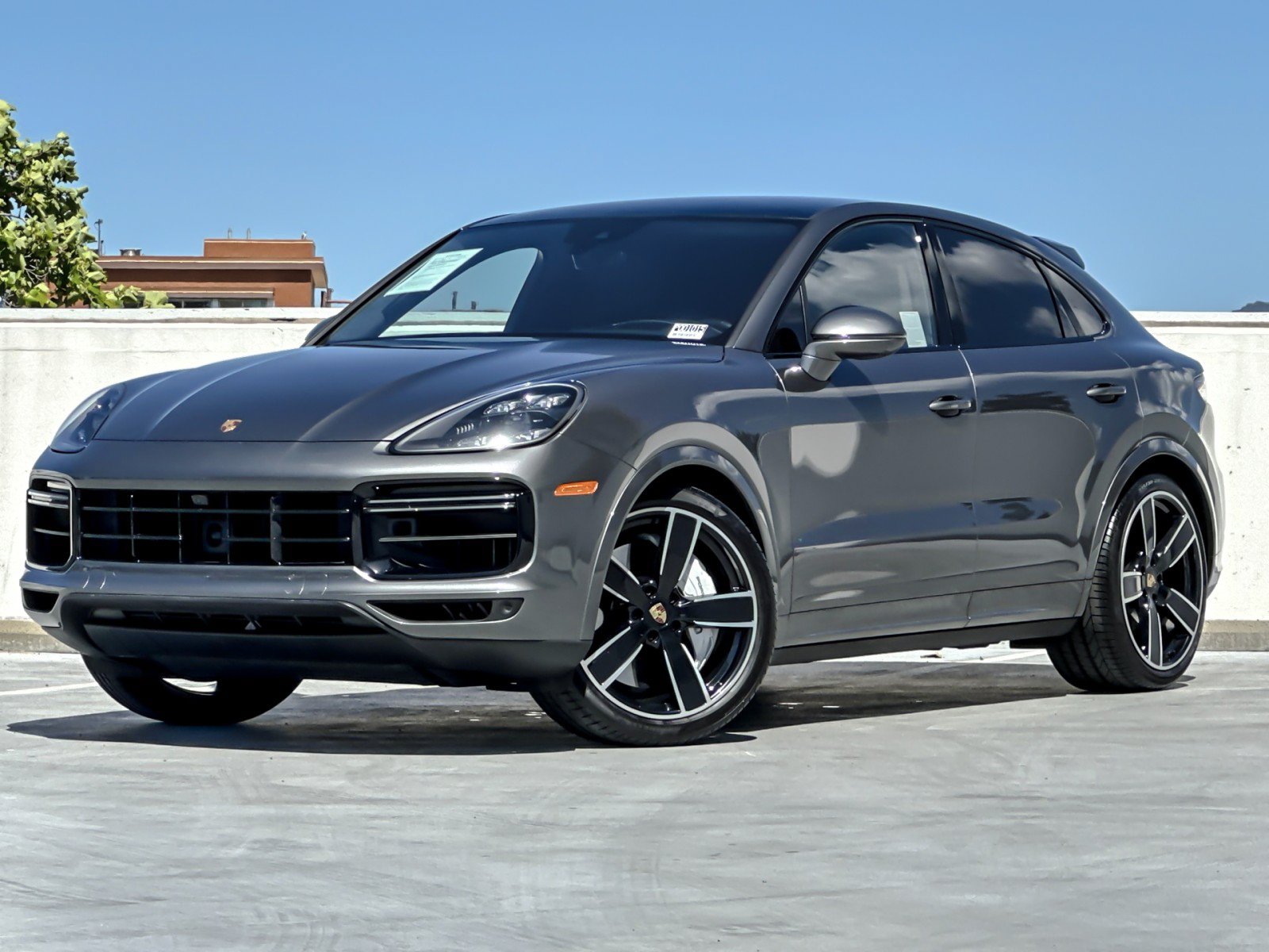 Used 2022 Porsche Cayenne Turbo w/ Assistance Package