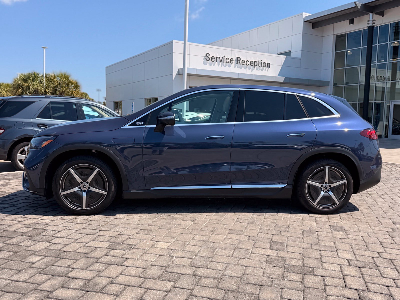 Certified 2023 Mercedes-Benz EQE 500 4MATIC SUV image 12