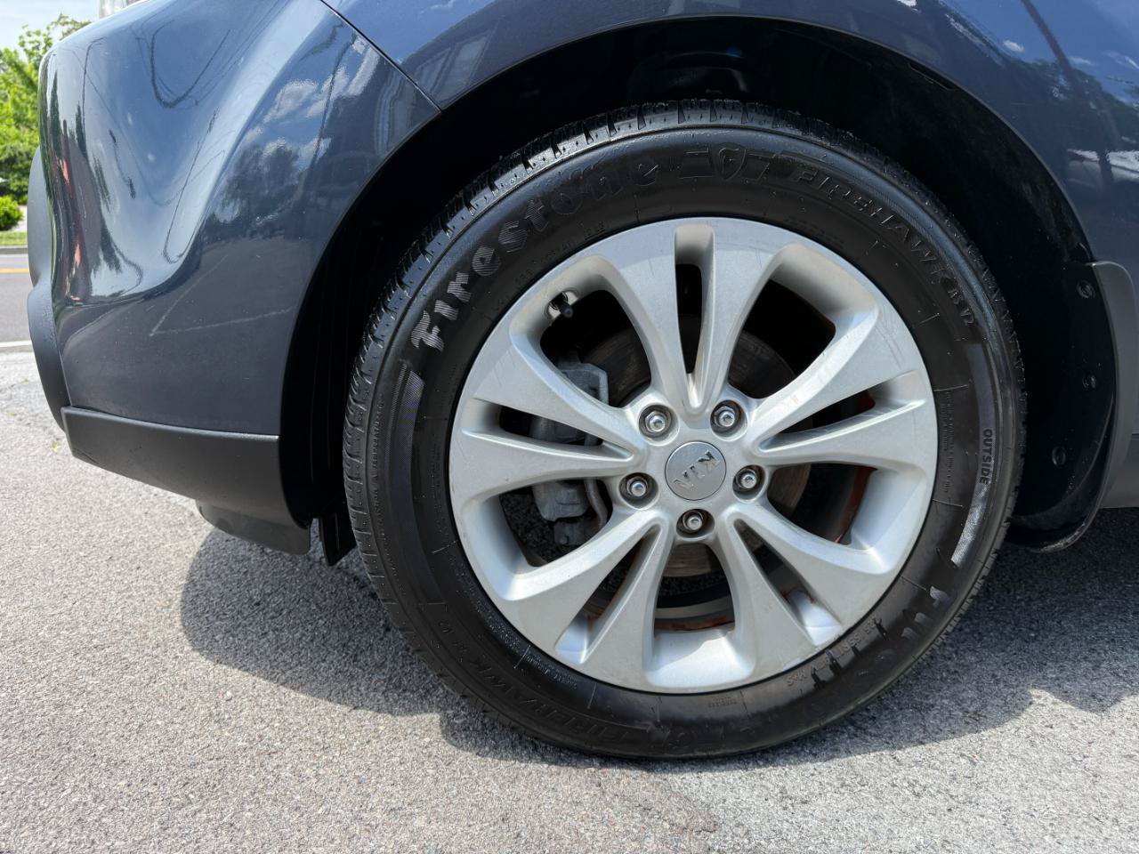 Used 2015 Kia Soul + FWD image 11