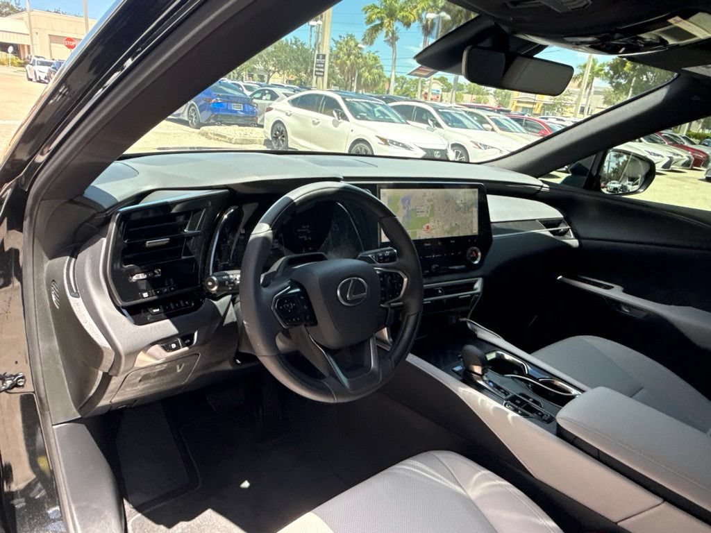 Certified 2026 Lexus RX 350h w/ Convenience Package AWD/4WD image 17