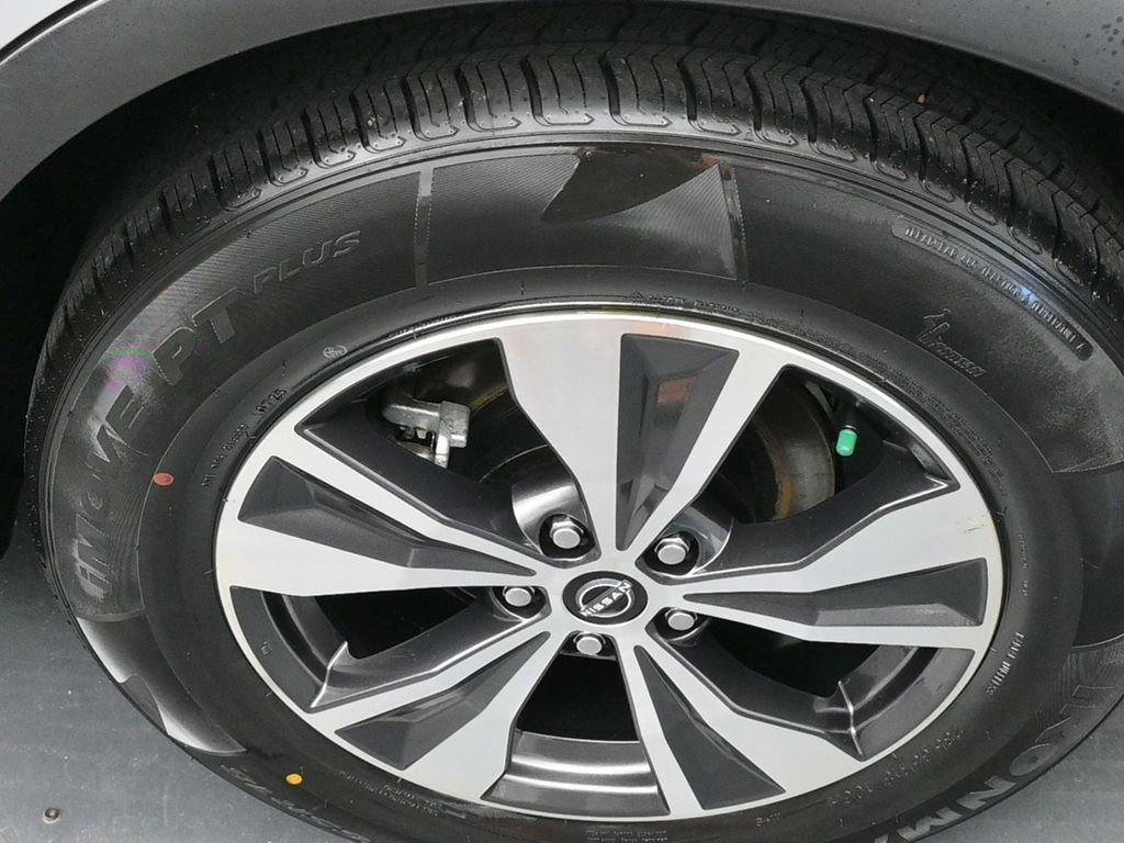 Used 2023 Nissan Murano SV image 11