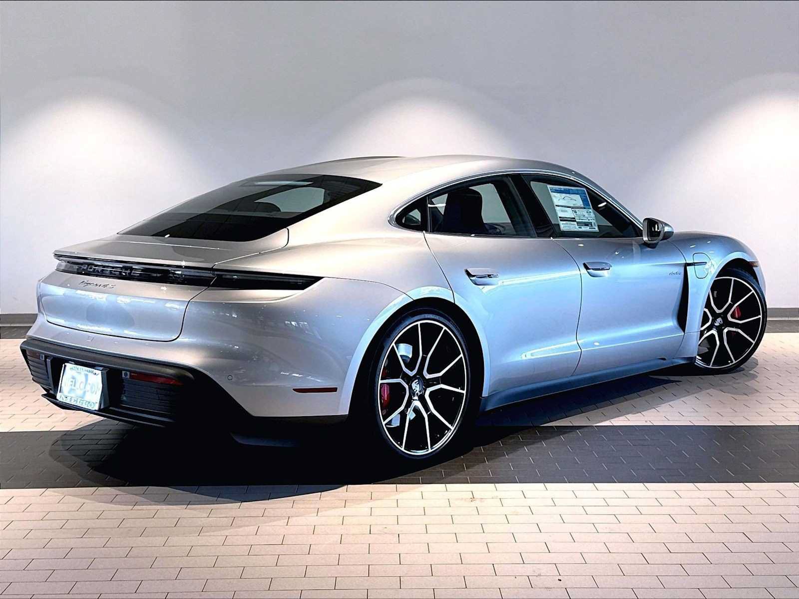 New 2026 Porsche Taycan 4S AWD/4WD image 7