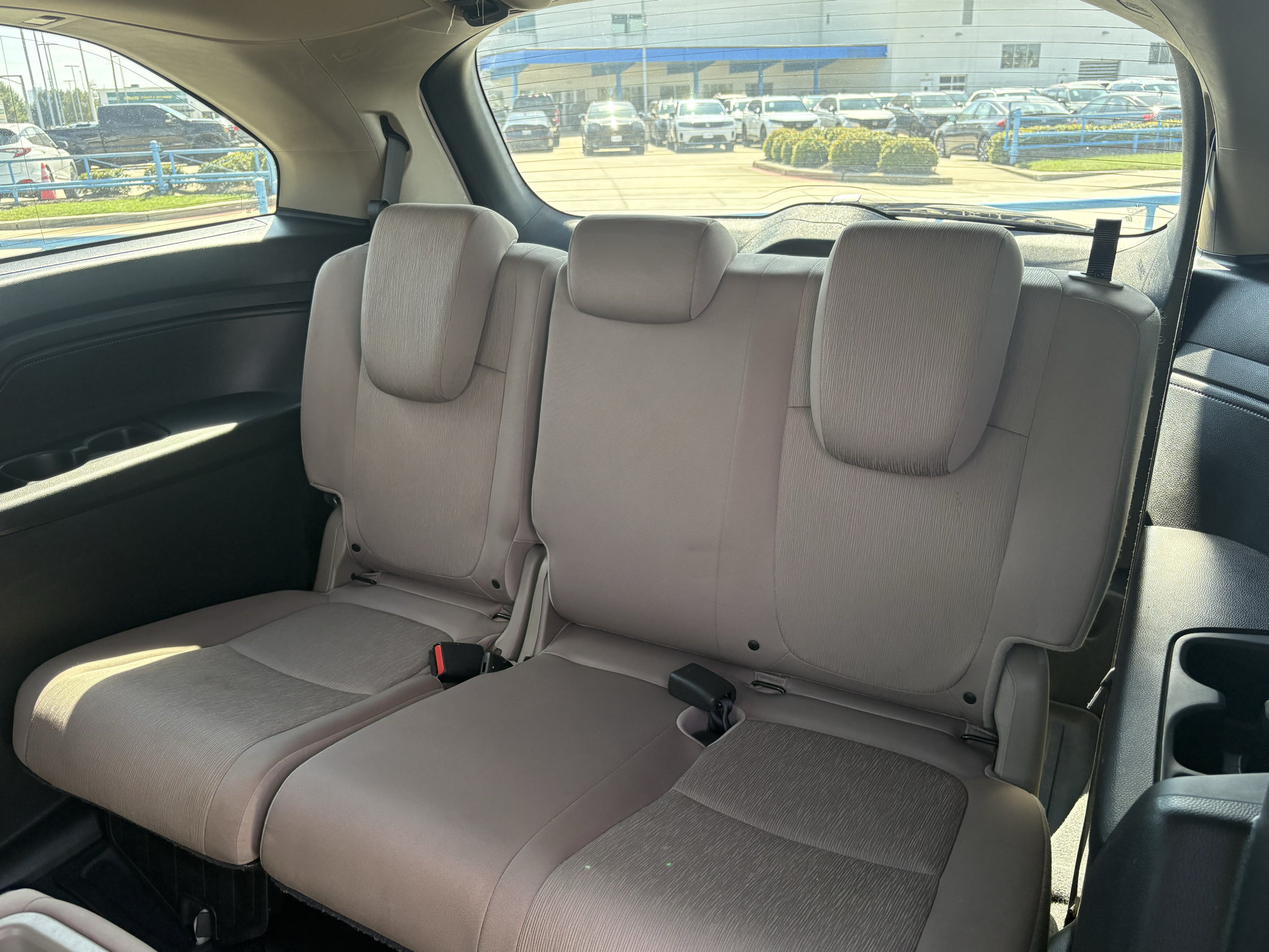 Used 2022 Honda Odyssey EX image 25