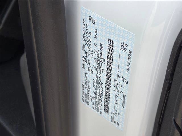 New 2025 Ford Transit 250 148 Medium Roof w/ Load Area Protection Package RWD image 17