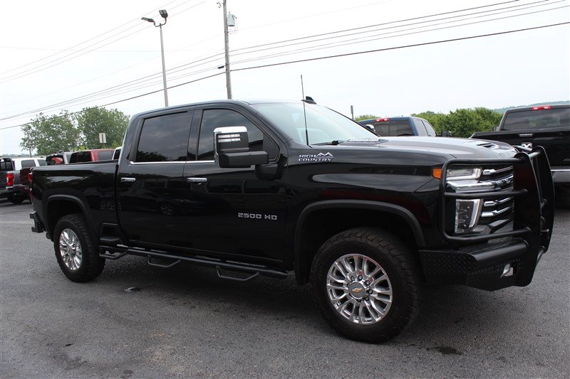 Used 2022 Chevrolet Silverado 2500 High Country w/ Z71 Off-Road Package AWD/4WD image 9