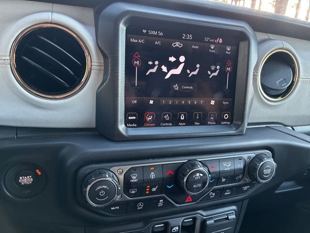 Used 2023 Jeep Gladiator Overland image 31