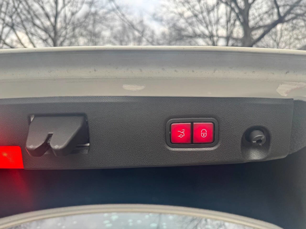 Used 2014 Mercedes-Benz CLS 550 w/ Premium 1 Package image 15