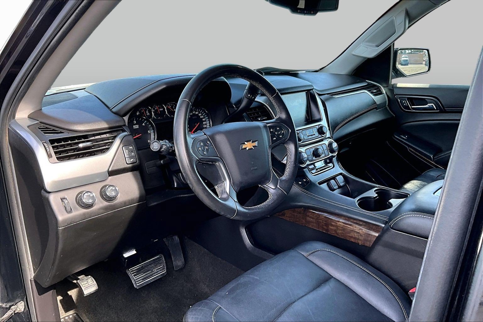 Used 2017 Chevrolet Tahoe LT AWD/4WD image 12