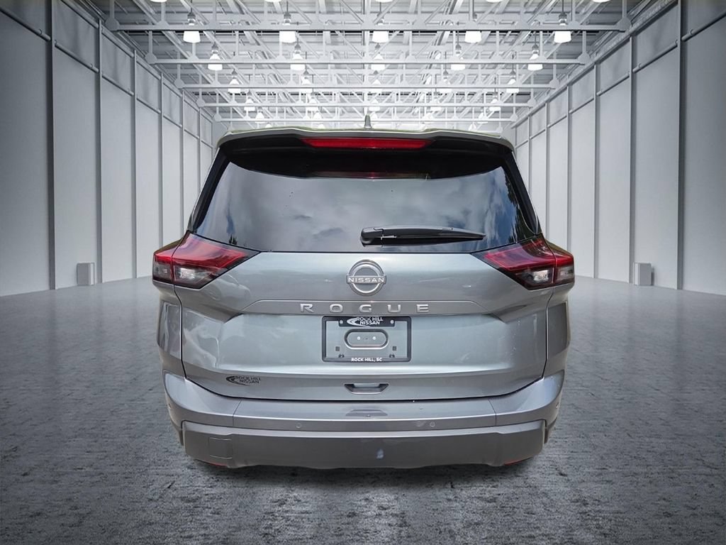 Certified 2025 Nissan Rogue SV FWD image 7