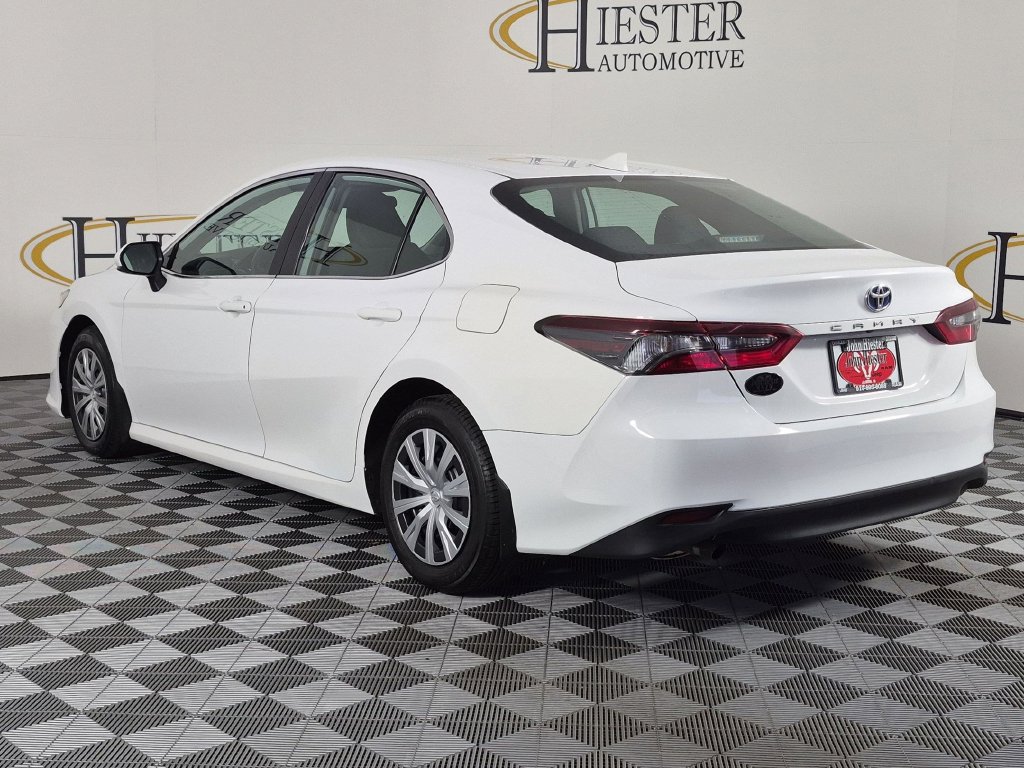 Used 2023 Toyota Camry LE FWD image 7