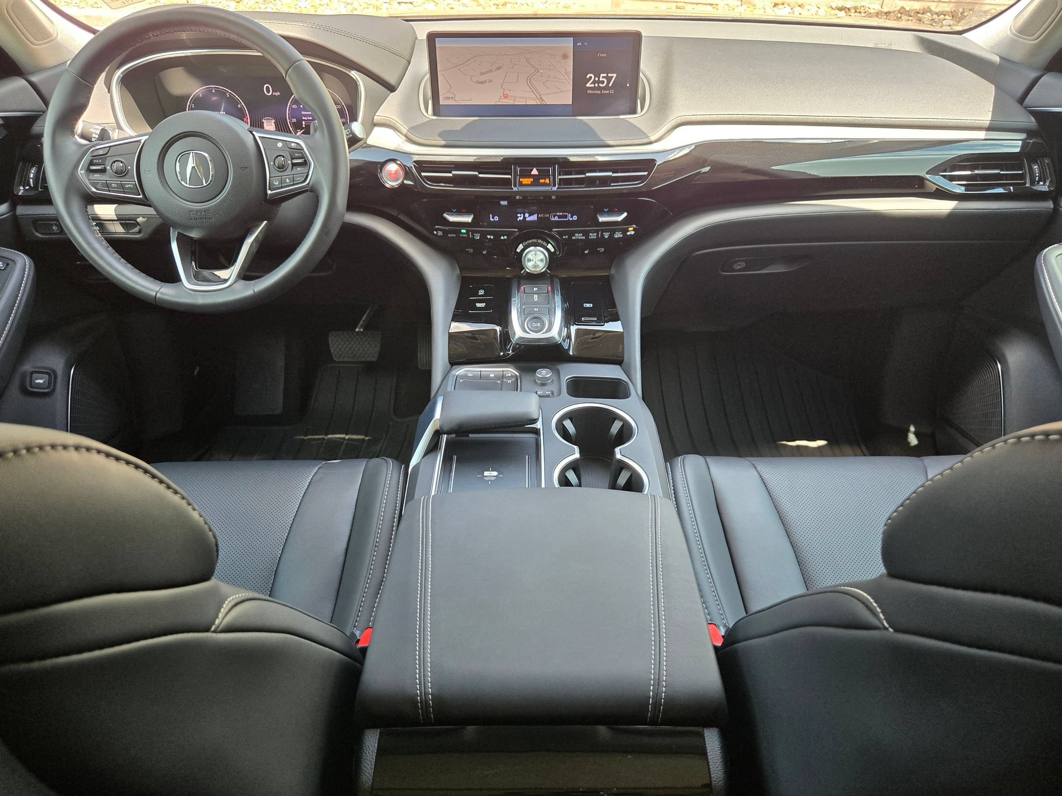 Used 2024 Acura MDX SH-AWD w/ Technology Package image 17