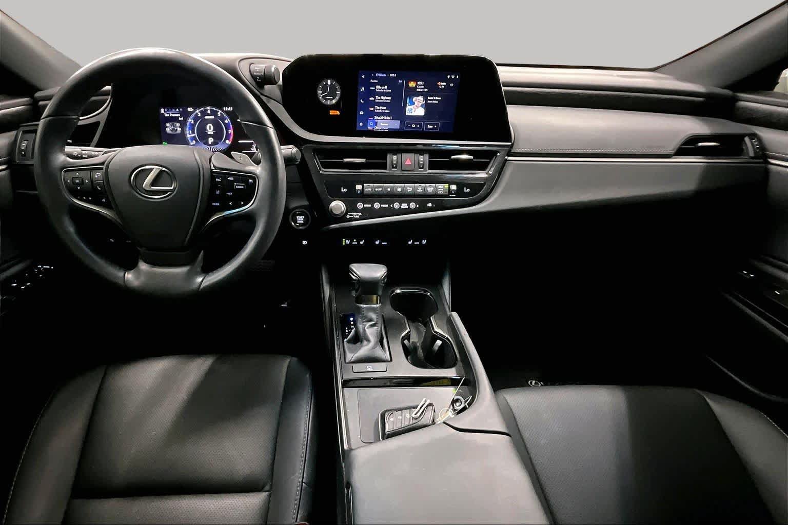 Used 2024 Lexus ES 350 w/ Premium Package FWD image 16