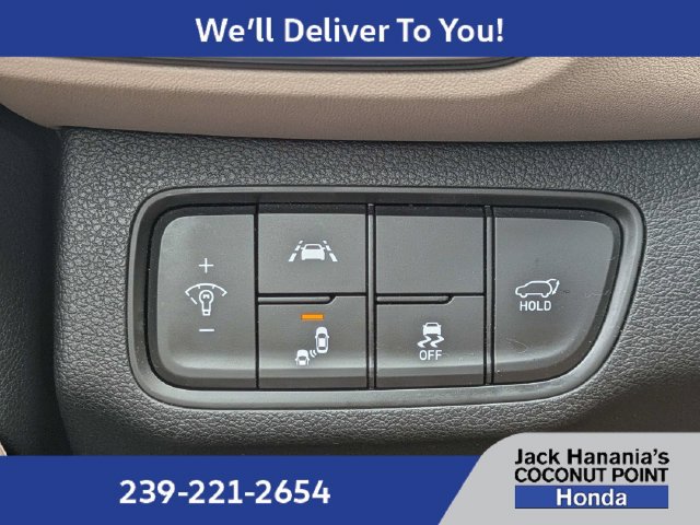 Used 2020 Hyundai Santa Fe Limited w/ Cargo Package FWD image 25
