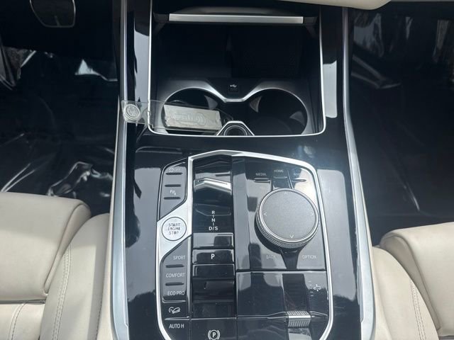 Used 2023 BMW X7 xDrive40i w/ M Sport Package image 19