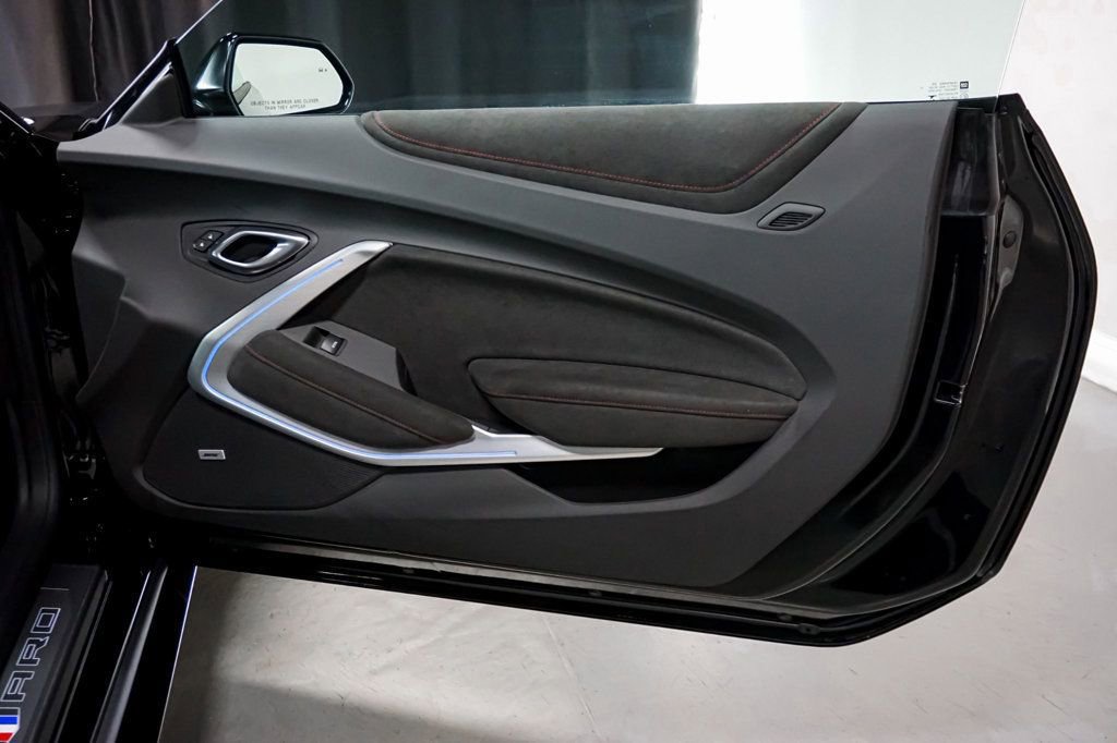 Used 2018 Chevrolet Camaro ZL1 image 42